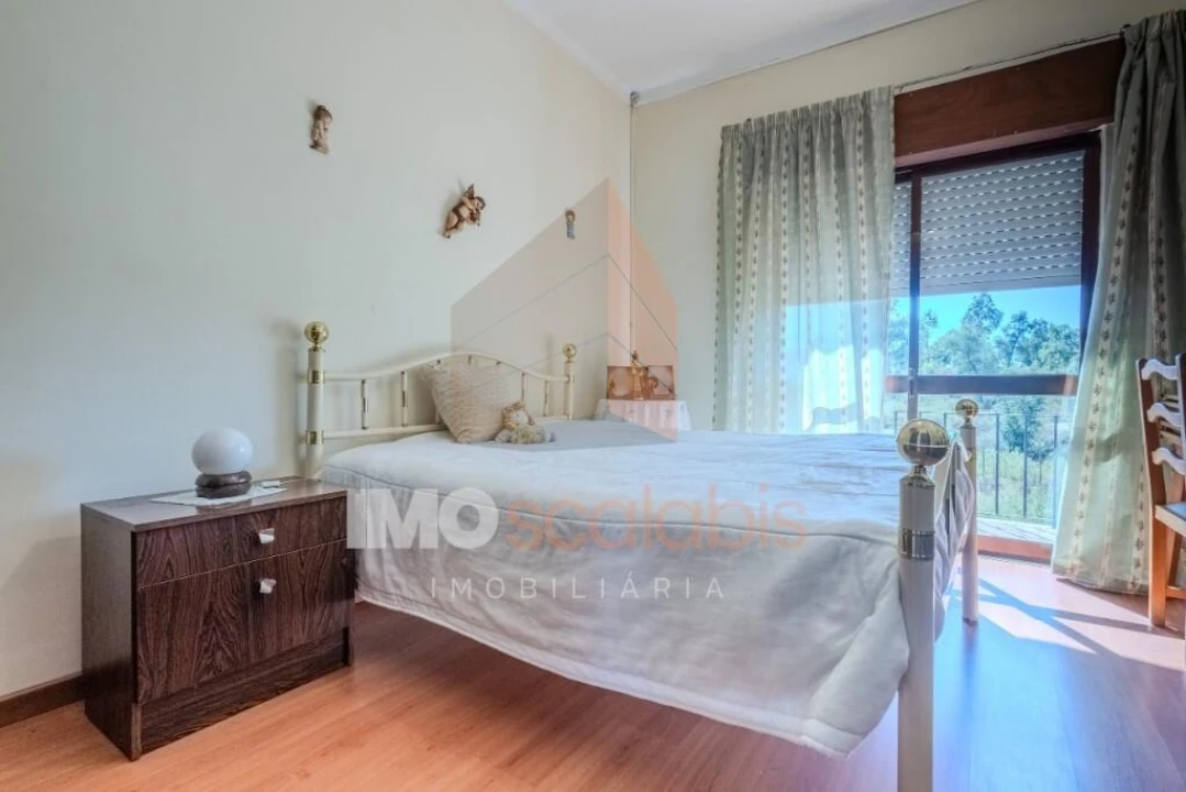 Moradia T5 para Venda em Romeira e Várzea Foto 15