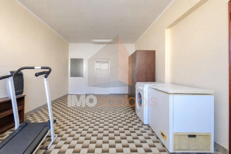 Moradia T5 para Venda em Romeira e Várzea Foto 29
