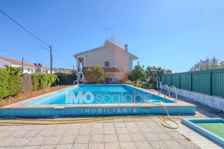 Moradia T5 para Venda em Romeira e Várzea Foto 31