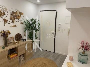Apartamento T2 para Venda em Algueirão-Mem Martins