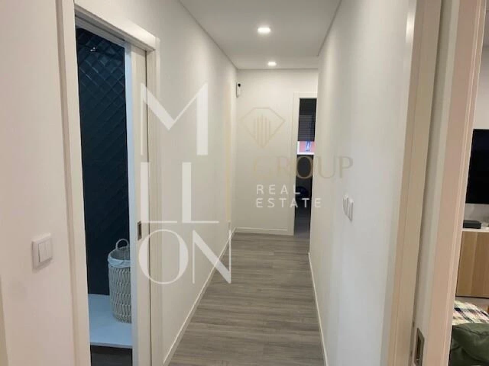 Apartamento T2 para Venda em Algueirão-Mem Martins Foto 11