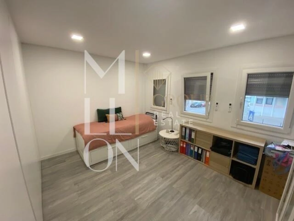 Apartamento T2 para Venda em Algueirão-Mem Martins Foto 14
