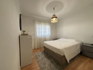 Apartamento T1 para Venda em Valongo