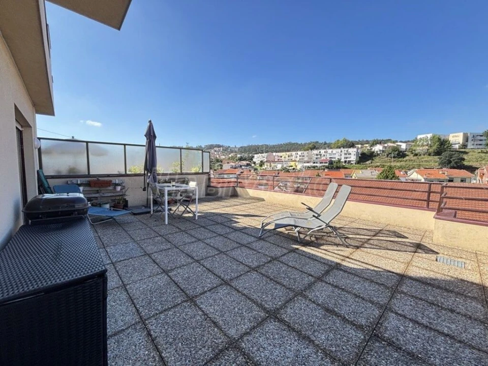 Apartamento T1 para Venda em Valongo Foto 11