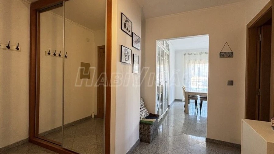 Apartamento T1 para Venda em Valongo
