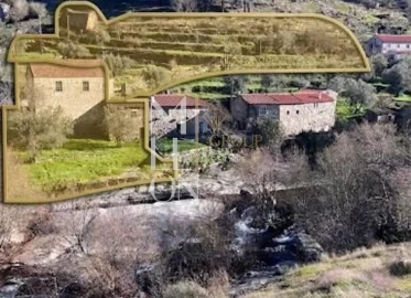 Moradia T3 para Venda em Pousade e Albardo