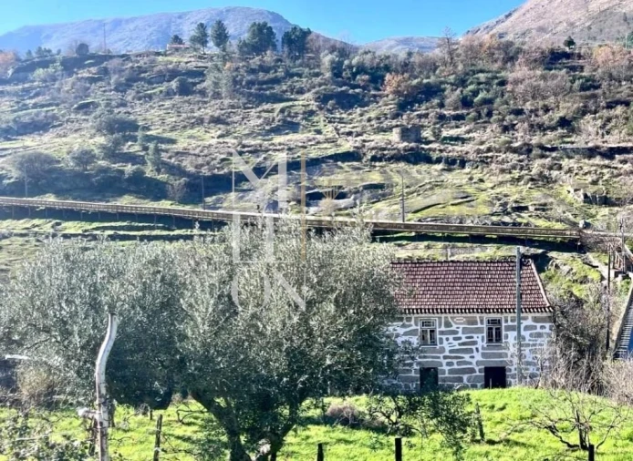 Moradia T3 para Venda em Pousade e Albardo Foto 14