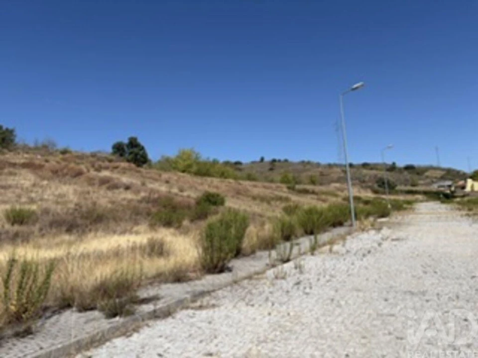 Terreno para Venda em Rebordãos Foto 8