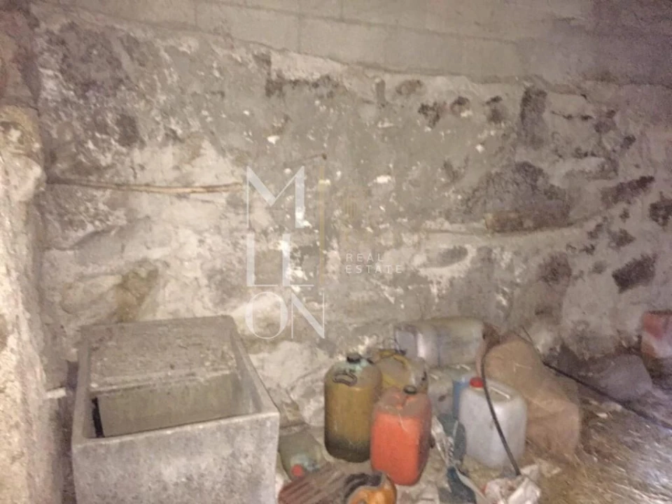 Moradia T2 para Venda em Carlão e Amieiro Foto 6