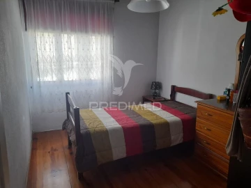 Moradia T3 para Venda em Terra Chã