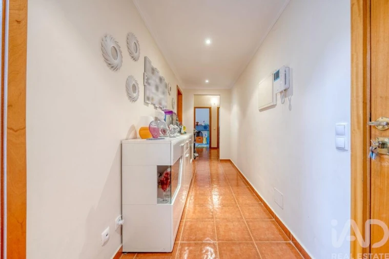 Apartamento T2 para Venda em Valongo Foto 12