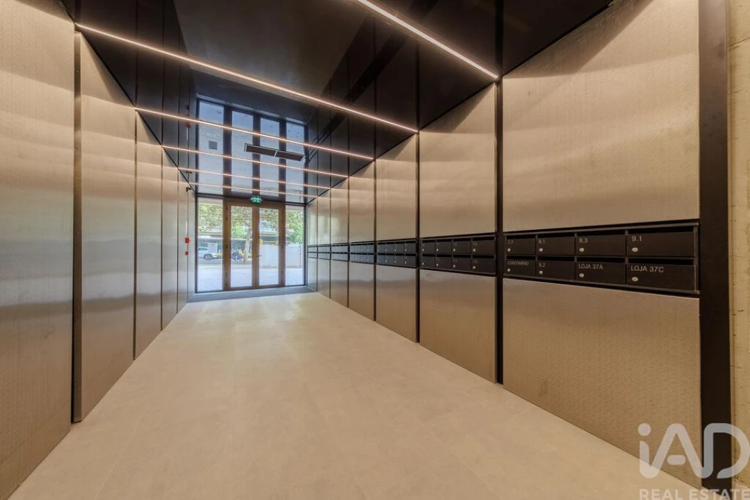 Apartamento T1 para Arrendamento em Alvalade Foto 20