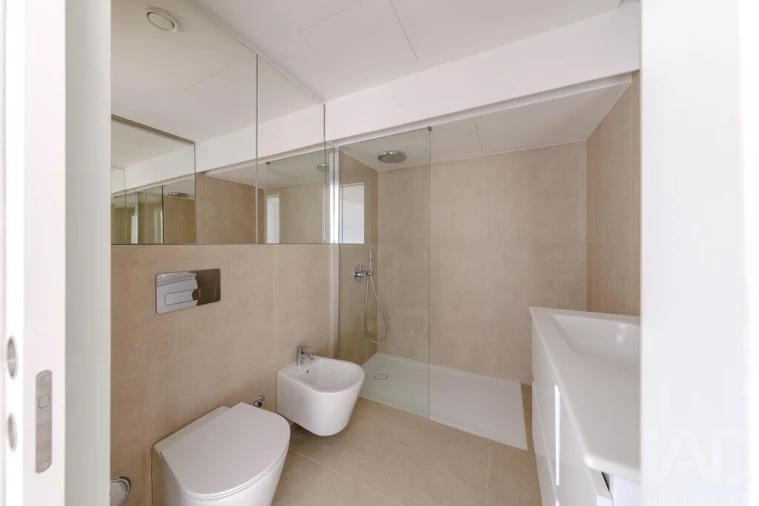 Apartamento T1 para Arrendamento em Alvalade Foto 14