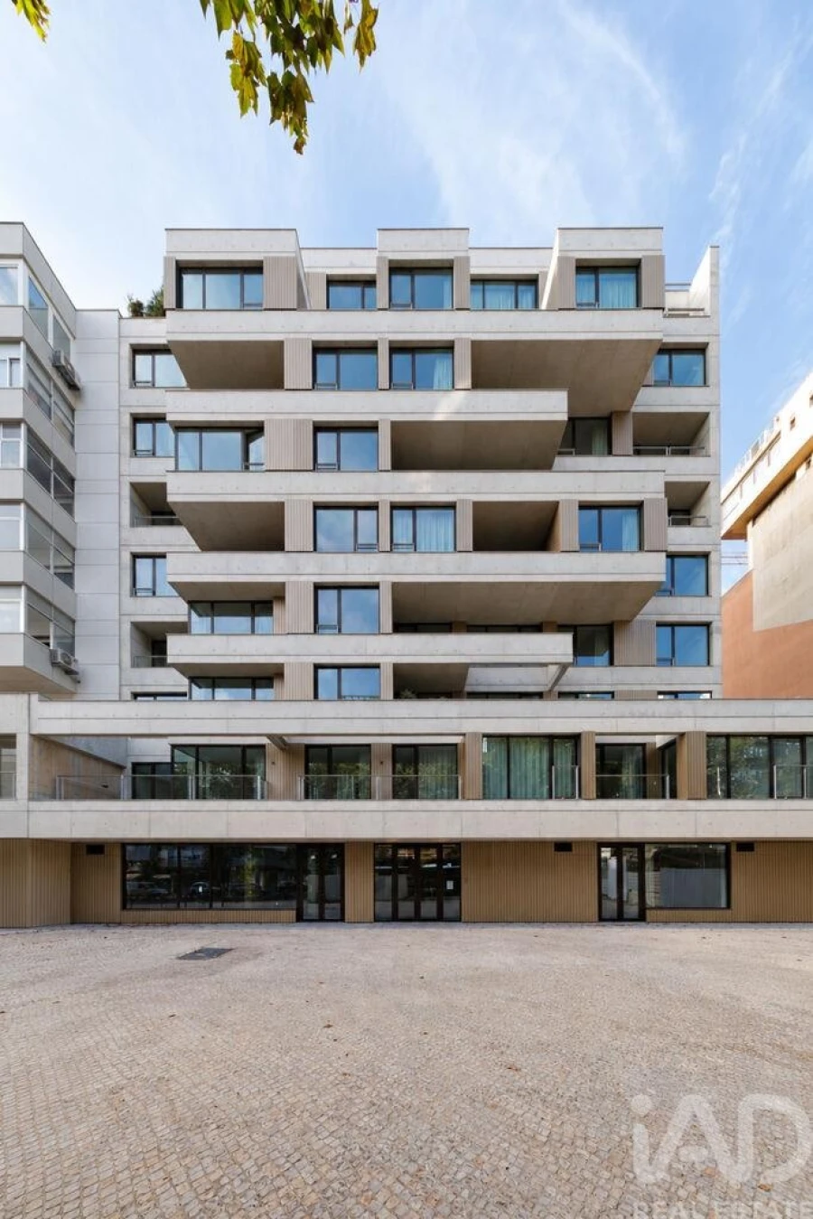 Apartamento T1 para Arrendamento em Alvalade Foto 22