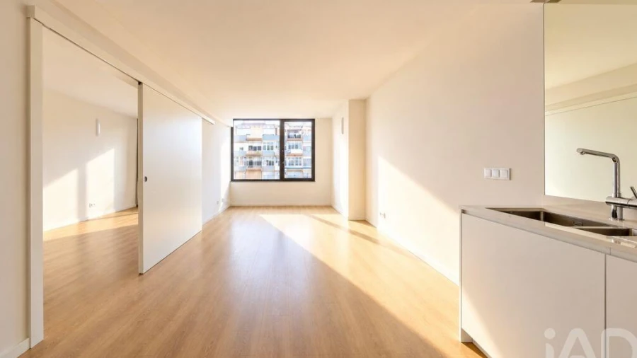 Apartamento T1 para Arrendamento em Alvalade