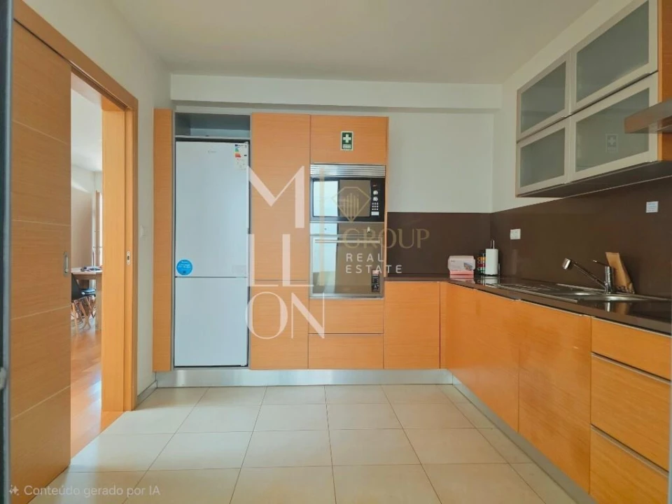 Moradia T3 para Venda em Caniço Foto 25