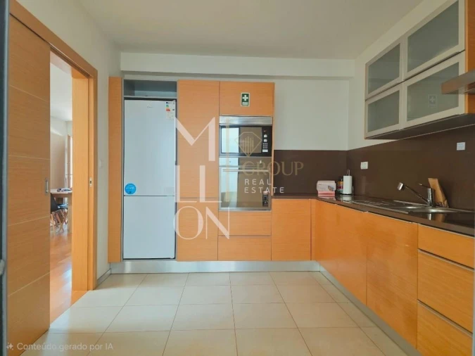 Moradia T3 para Venda em Caniço Foto 25