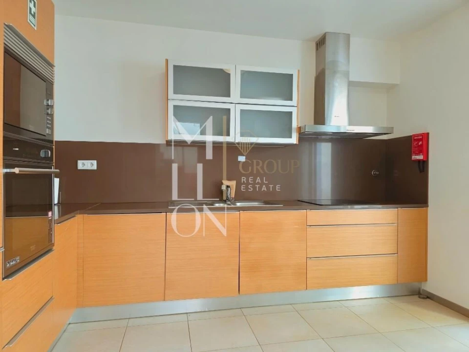 Moradia T3 para Venda em Caniço Foto 23