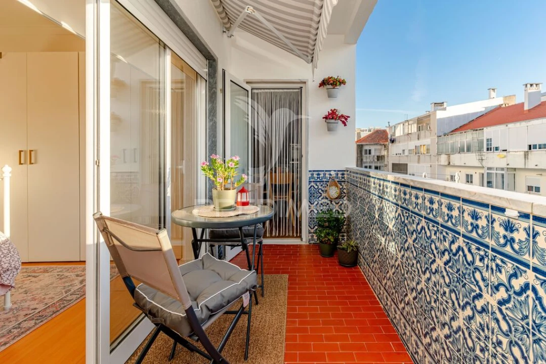 Apartamento T1 para Venda em Costa da Caparica Foto 1