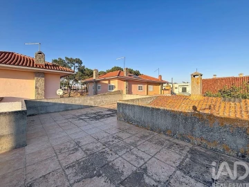 Moradia T3 para Venda em Fernao Ferro