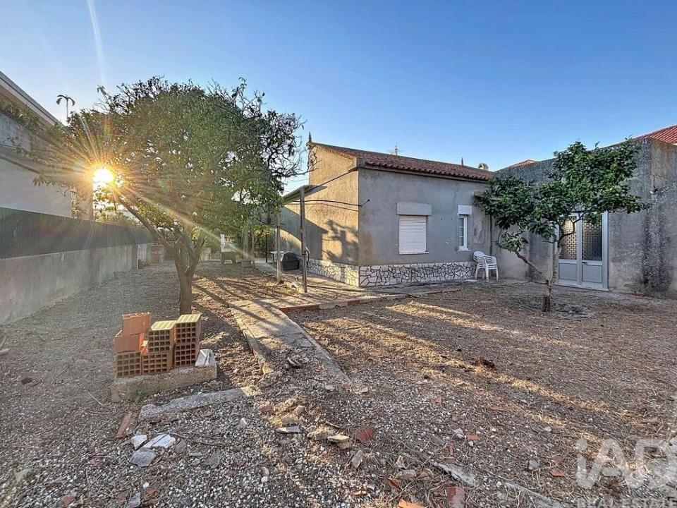 Moradia T3 para Venda em Fernao Ferro Foto 3