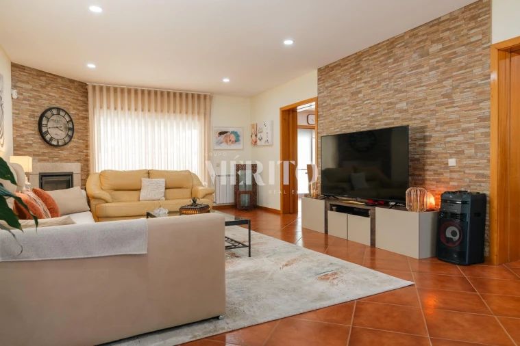 Moradia T3 para Venda em Sande São Lourenço e Balazar Foto 2