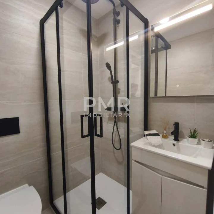 Apartamento T3 para Venda em Benfica Foto 14