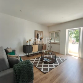 Apartamento T3 para Venda em Benfica