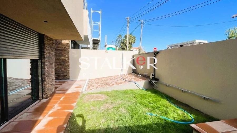 Moradia T3 para Venda em São Felix da Marinha