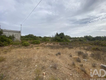 Terreno para Venda em Santa Barbara de Nexe