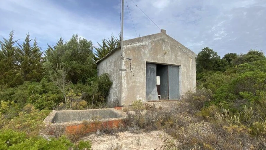 Terreno para Venda em Santa Barbara de Nexe