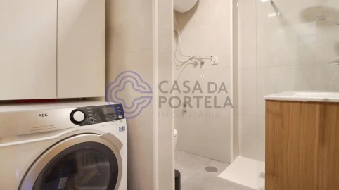 Apartamento T2 para Venda em Serzedo e Perosinho