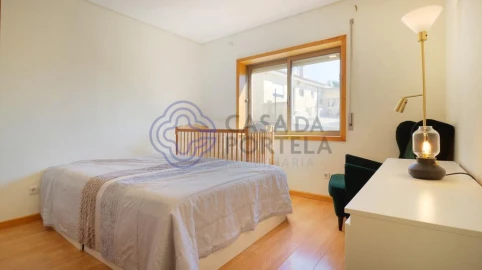 Apartamento T2 para Venda em Serzedo e Perosinho