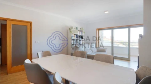 Apartamento T2 para Venda em Serzedo e Perosinho