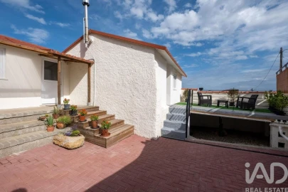 Moradia T1 para Venda em Pombeiro da Beira