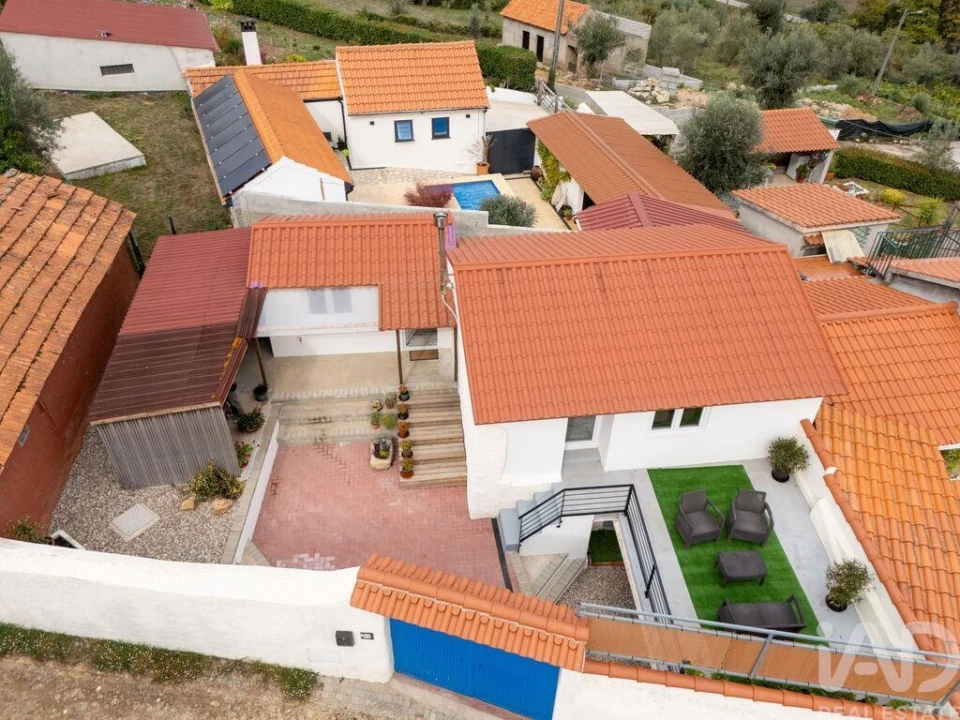 Moradia T1 para Venda em Pombeiro da Beira Foto 7