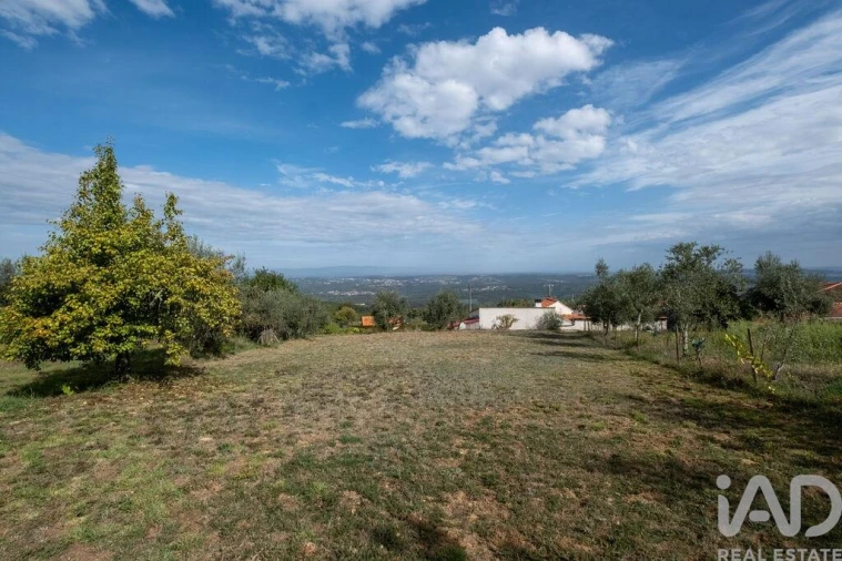 Moradia T1 para Venda em Pombeiro da Beira Foto 6