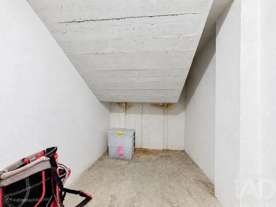 Apartamento T2 para Venda em Quarteira Foto 32