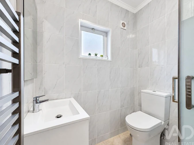 Apartamento T2 para Venda em Quarteira Foto 24