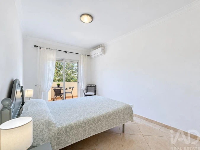Apartamento T2 para Venda em Quarteira Foto 28