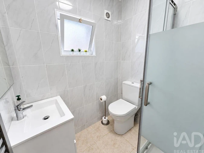 Apartamento T2 para Venda em Quarteira Foto 15