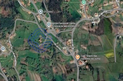 Terreno para Venda em Mentrestido