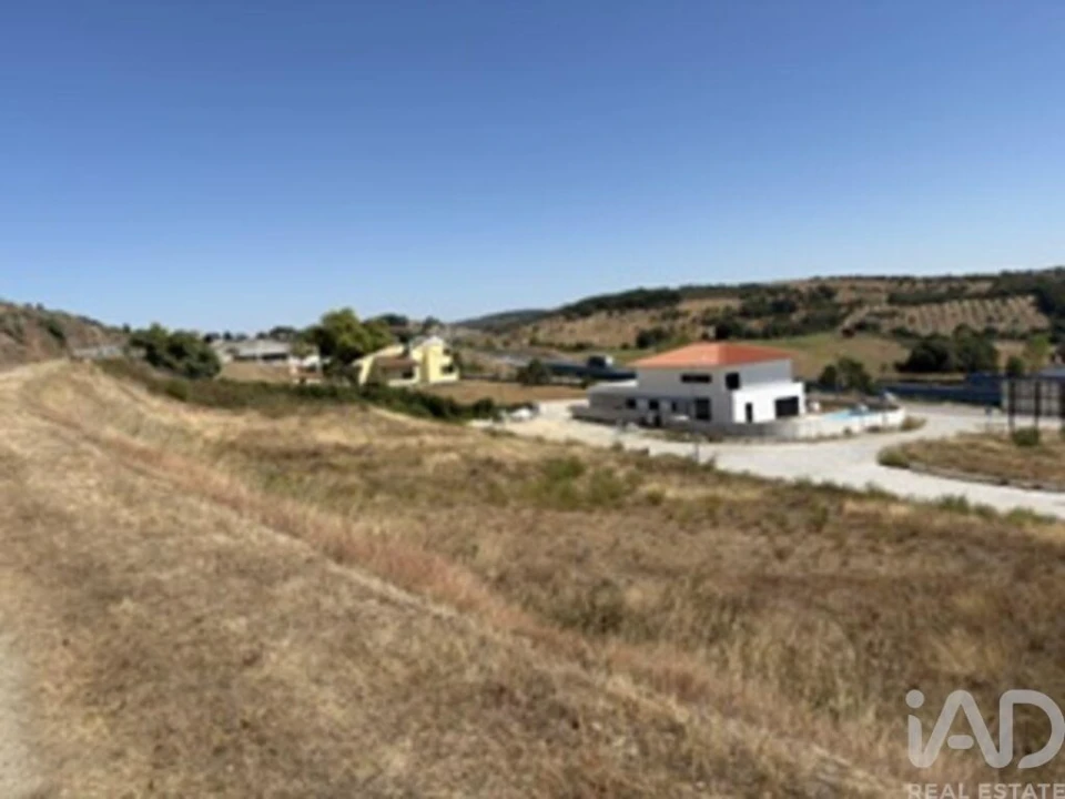 Terreno para Venda em Rebordãos Foto 1