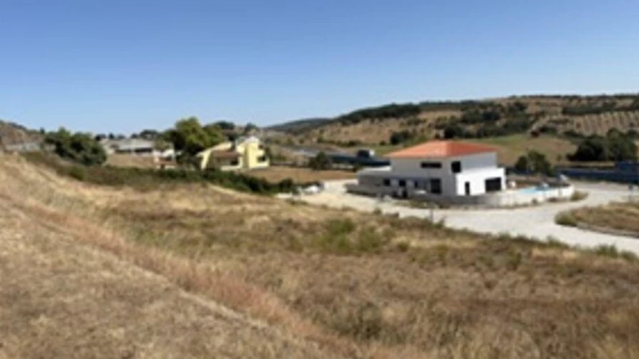 Terreno para Venda em Rebordãos
