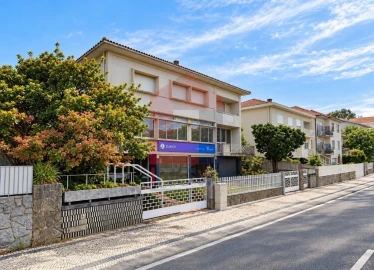 Moradia T5 para Venda em Braga (São José de São Lázaro e São João do Souto)