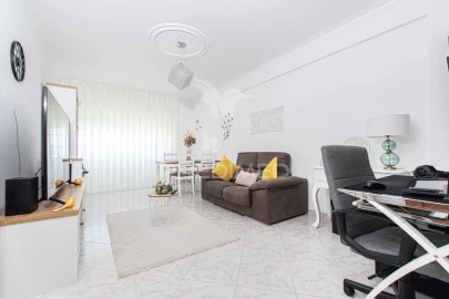 Apartamento T2 para Venda em Azambuja
