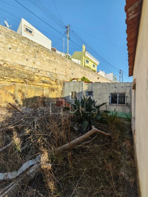 Moradia T3 para Venda em Cascais e Estoril