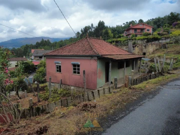 Moradia T3 para Venda em Vilela, São Cosme e São Damião e Sá