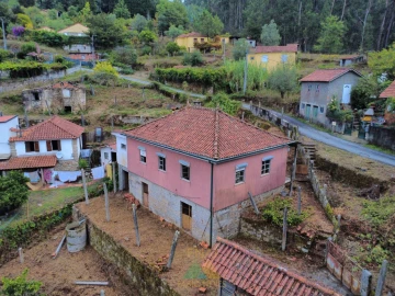Moradia T3 para Venda em Vilela, São Cosme e São Damião e Sá