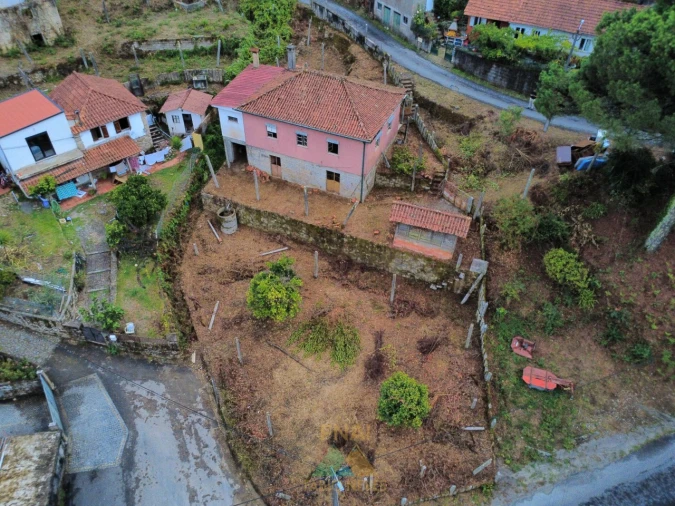 Moradia T3 para Venda em Vilela, São Cosme e São Damião e Sá Foto 21